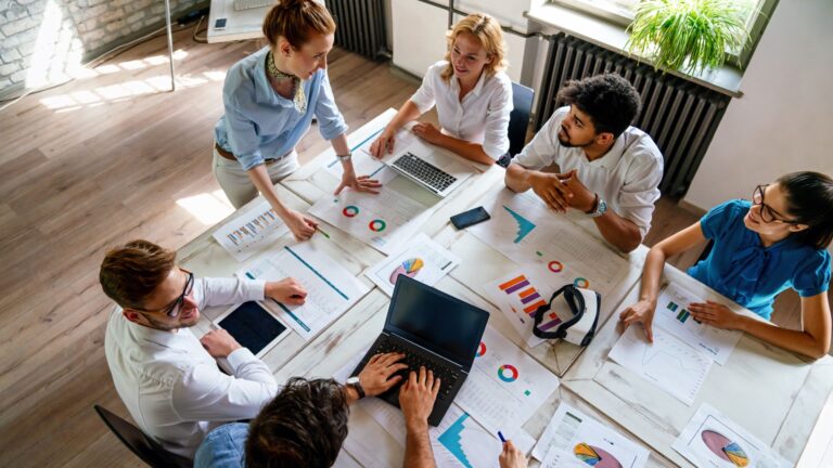 Accounting team structure guide
