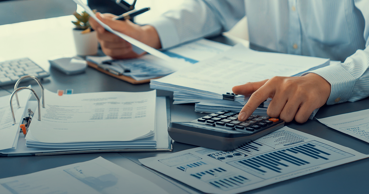 Benefits of Payroll Outsourcing- Save Time, Cut Costs, Stay Compliant