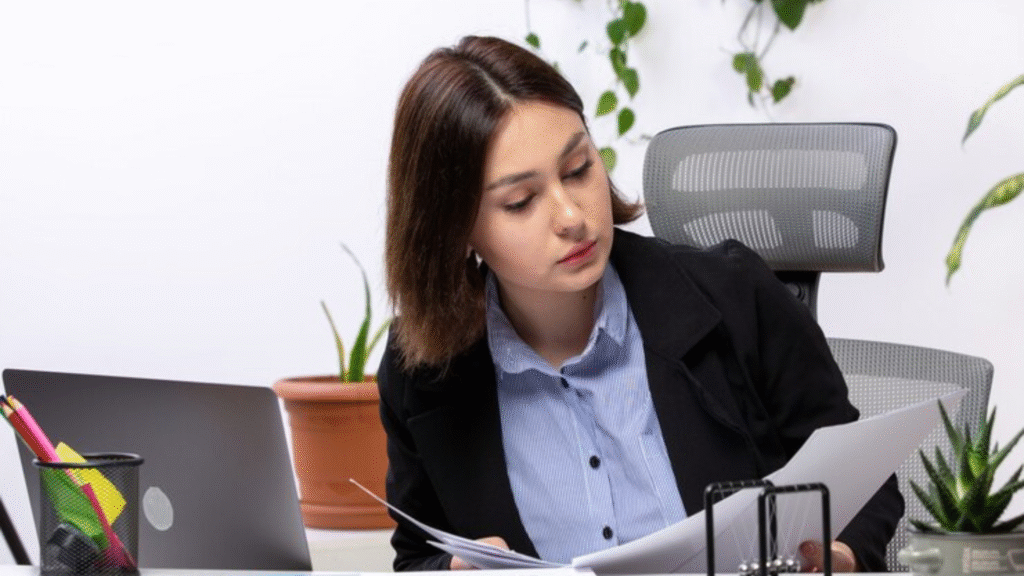 Top methods to prevent late payments in your small business. Enhance cash flow management with these essential tips for CPAs and business owners.